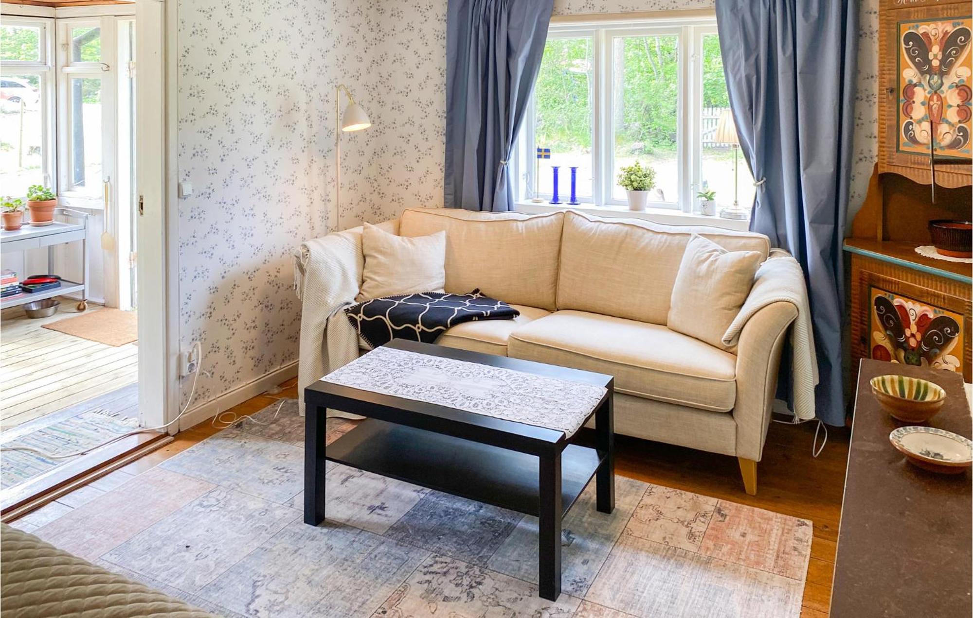 Amazing Home In Faerjestaden With Kitchen מראה חיצוני תמונה